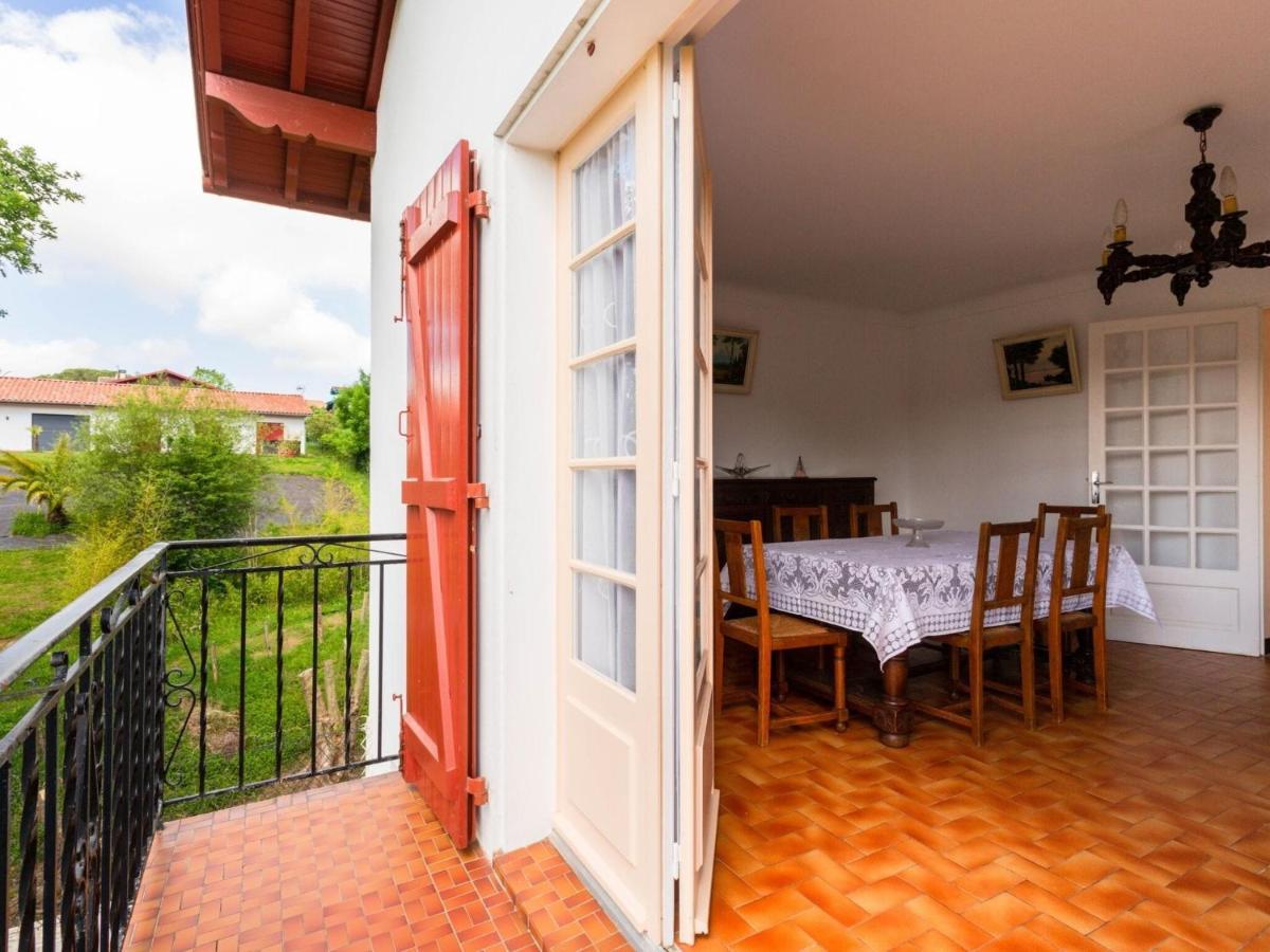 Basque Style House 15 Min From Bidart Beaches Arcangues Bagian luar foto