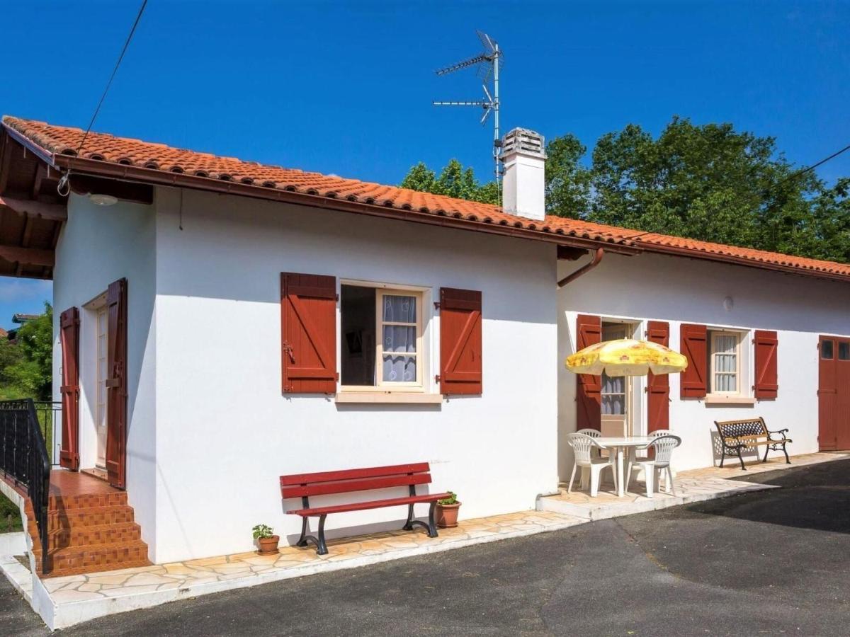 Basque Style House 15 Min From Bidart Beaches Arcangues Bagian luar foto