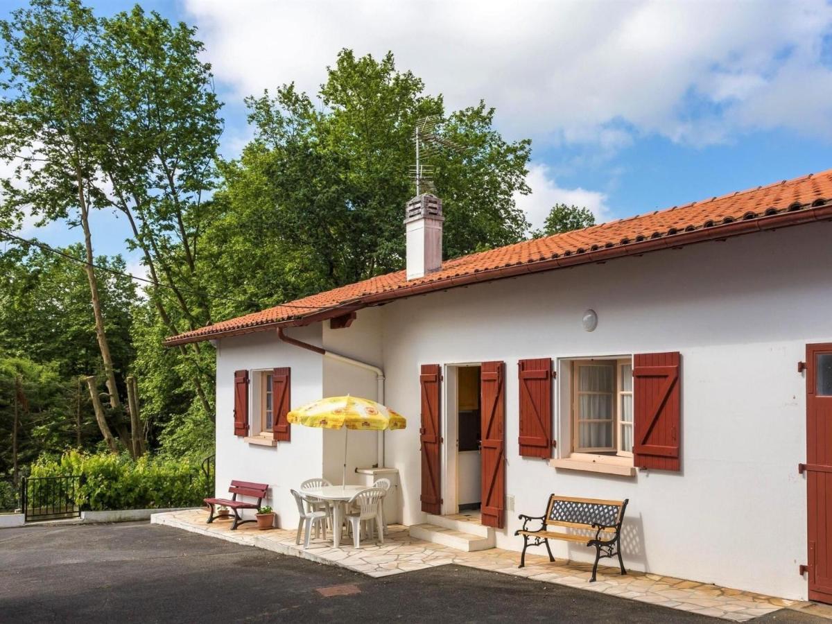 Basque Style House 15 Min From Bidart Beaches Arcangues Bagian luar foto
