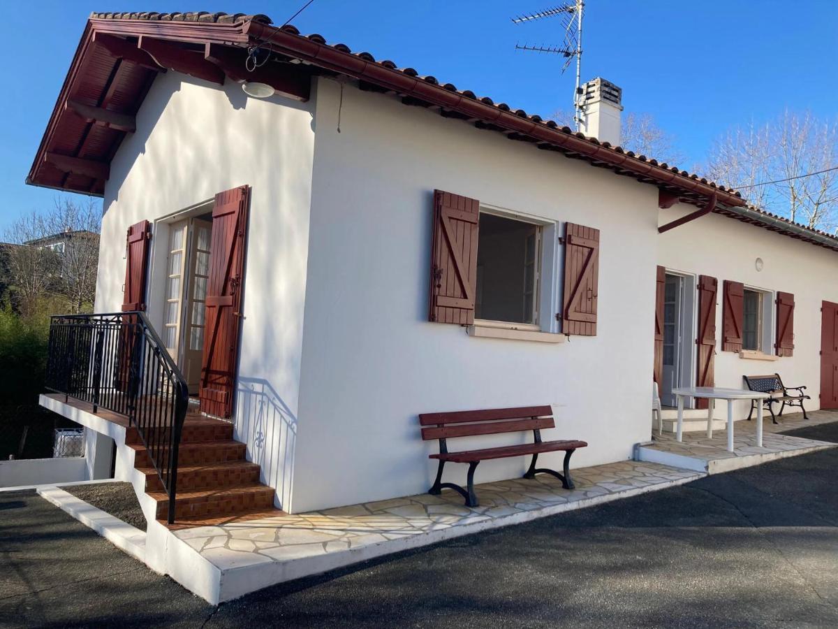 Basque Style House 15 Min From Bidart Beaches Arcangues Bagian luar foto